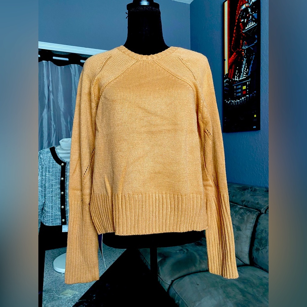 Knitted Pullover